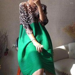 Casual Dresses Leopard Print Dress With Pleated Miyake Style For Spring And Summer Fashionable Simple Slim Loose Medium Length