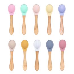 Silicone Wooden Baby Feeding Organic Soft Tip Spoon BPA Free Food Grade Material Handle Toddlers Gifts L2405