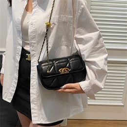 28% OFF Designer bag Baobao Womens Early Spring end Lingge Small Fragrant Texture Chain Single Bag Tide