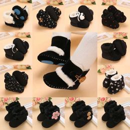 First Walkers Classic 0-18M Baby Autumn Winter Boots Baby Girls Black Warm Shoes Solid Fashion Preschool Blur Ball First Step Walker Childrens Shoes d240525