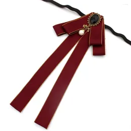 Brooches Red Bowknot Rhinestone Ribbon Bow Brooch Pre-Tied Tie For Women Neck Wedding Party Christmas Gifts Ceremony