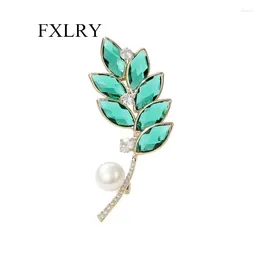 Brooches FXLRY Elegant Cubic Zircon Freshwater Pearl Crystal Feather Leaf Brooch For Woman Clothes Decorative Pin