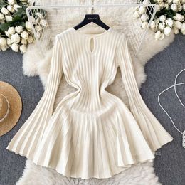 Hepburn style haute couture knitted dress for women in autumn and winter elegant and dating style short skirt French waist down sweater dress