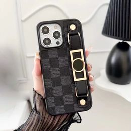 Designer Phone Case for Apple iPhone 15 Pro Max 14 Samsung Galaxy S24 S23 Note 20 Ultra Luxury PU Leather Wrist Strap Lanyard Back Cover Coque Fundas Black Checkerboard