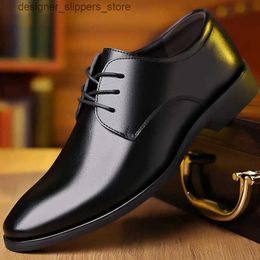 Dress Shoes Mens breathable leather shoes with black soft leather soles are the best for mens business formal wear and casual wear in spring and summer Q240525