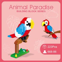 Mini Building Blocks 3D Animal Diamond Model Micro Bricks Panda Pig Parrot Snail Animals Series Toys for Children Birthday Gifts