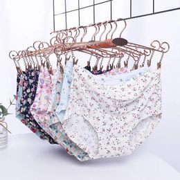 Women's Panties Summer Ice Silk Seamless Flower Printing Mid-Waist Milk Briefs Oversized Elastic Cotton Underwear