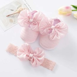 First Walkers Autumn Baby Womens Shoes Newborn Flower Headband Anti slip Soft Sole First Step Walker Childrens Cotton Immersion Shoes 0-12M d240525