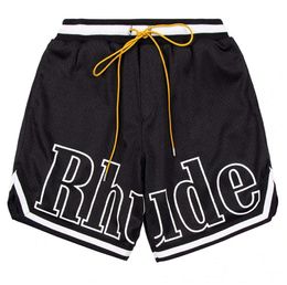 2024 Дизайнерские шорты Rhude Mens Capsule Летние пляжные брюки сетчатой материал дышащий пот.
