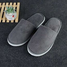 home shoes 1 pair of thick anti slip slides for comfortable travel disposable slides for portable folding indoor slides for family guests 2023 Q240524