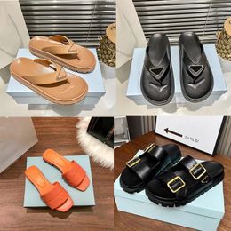 Designer Luxury Sandals Slippers Women Men Slippers Bread Sandals Brand Slipper Skateboard Slipper Leather Shoes Flat Slip On Casual Shoes 35-42