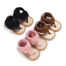 2024 Baby Girls Kids Sandals Quastel Anti-Rutsch-Sommer-Krippe weiche Sohle Vorkassern Süßigkeiten Farbe Solid Schuhe L2405