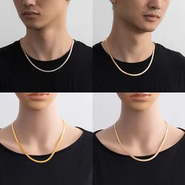 20st/Lot Flat Snake Bone Chain bleknar inte benkedjan Simple Necklace Kvinnlig platt Snake Chain Lovers Halsband Flat smycken Män med kedja