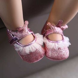 First Walkers Summer Fashion Newborn Pink Baby Shoes Non slip Cloth Sole Shoes for Girls Elegant Breathable Casual Baby First Walking Shoes d240527