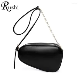 Shoulder Bags Retro Women Simple Soft Leather Classic Crossbody Bag Ladies Oval Designer Female Messenger