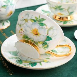 Mugs European-Style Bone China Coffee Cup And Saucer Creative Ceramic Afternoon Tea Flower Set