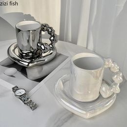 Mugs Minimalist Ceramic Tea Coffee Mug Handheld Type Drinkware Cups Modern Home Heart Shaped Saucer Juice Breakfast