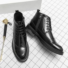 New Fashionable Winter 2023 Patent Leather Brogue Ankle Boots Men's Lace up High Tops For Men Flats Everyday All Match Shoes