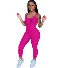 Summer Tracksuit Woman Fashion Womens Tracksuits Designer Shorts Jackets Two Piece Sets Casual pink Pants Sun Protection Jacket Tops S-2xL