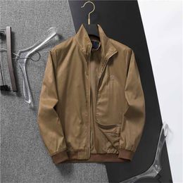 2024 Designer Mens Jacket Spring Autumn Coat Fashion Hooded Jackets Sports Windbreaker Casual Zipper Coats Man Outerwear Clothing jacket M-3XL MM6622