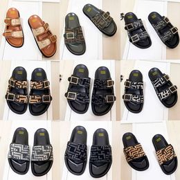 Designerin Männer Leinwand rutschen Frauen Sandalen Doppelgurt flache Schnalle Slipper Mule Leder Bottom Beach Slides Gummisals Summer Flip Flops US4-11 mit Schachtel 575