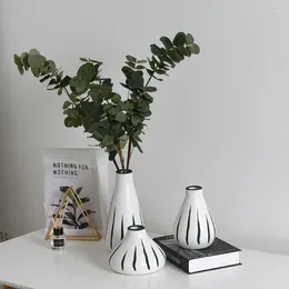 Vases Nordic Ins Modern Ceramic Vase Handmade Flower Arrangement Dried Living Room Desktop Decoration Home Accessories