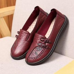 Casual Shoes Spring Autumn Fashion Leather Breathable Loafers Round Toe Soft Bottom Comfort Mom