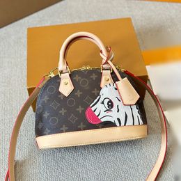 24SS Женские роскоши дизайнеры сумки сумки для скорлупы Shouder Crossbody Women Sumbag Sudbug