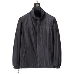new designers Mens jackets Waterproof Breathable Softshell bomber jacket Men Outdoors Sports Coats spring and autumn Stylist Men Women Windbreaker Zipper Hoodies