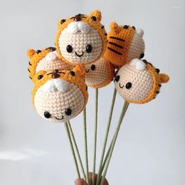 Party Favor Handmade Finished Artificial Knitted Tiger Pig Doll Wool Bouquet Gift Cute Crochet Flower