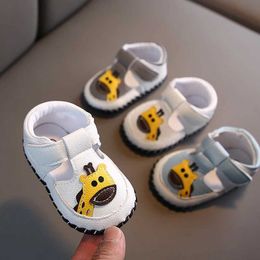 First Walkers New Summer Cute Cartoon Boys Baby Shoes 1-year-old Anti slip Hollow Design Sandals with Soft Soles for Children First Walker 0-18 d240525