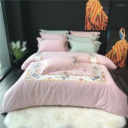 Bedding Sets Luxury Royal Embroidery Pink Blue White Green 60S Egyptian Cotton Set Duvet Cover Bed Sheet Linen Pillowcases 4pcs