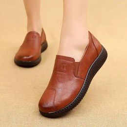 Casual Shoes 2024 Spring Women Leather Autumn Loafers Ladies Flats Outside Non-slip Sole Middle-aged And Elderly Mothers