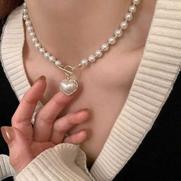 Anhänger Halsketten Elegante Perlenkette für Frauen Herz Anhänger Halsketten Luxusimitation Perlen Ketten Halsketten Korean Schmuck Mädchen Geschenke Q240525