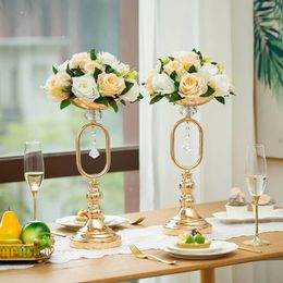 Vase Gold Pillar Candlestick Decorations for the Centerpiece of Restaurants Home Decoration Decor Garden 240523