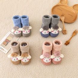 First Walkers New winter baby hot snow boots lightweight and warm for young children thick socks non slip and cute lights first walker sports shoes d240525