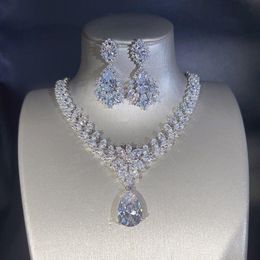 Drop Lab Diamond Schmuck Set 14K Weißgold Engagement Hochzeit Ohrringe Halskette für Frauen Brautversprechen Geschenk vtntf
