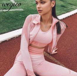 Seamless Yoga Set Women Workout Gym Suits Female 3 Pieces Long Sleeve Fitness Sports Wear Training Running Clothing Yoga Clothes Y9341221