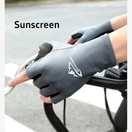 Sports Gloves Mens Sunscreen Gloves Summer Outdoor Riding Driving UV Ice Silk Half Finger Anti-slip Fishing Gloves Outdoor Climbing Q240525