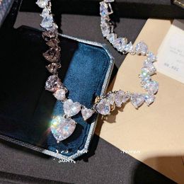 Klassische Heart Lab Diamond Cz Halskette Weiß Gold gefülltes Party Hochzeitskette Halskette für Frauen Braut Gemstones Juwely Geschenk WJQBB
