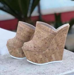 size 35 to 42 women beige wooden grain platform wedge mules designer shoes peep toe slides designer sandals come with box3236991