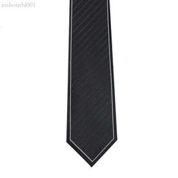 Bow Designers Brand 7CM Elegant Dress Ties for Men Wedding Party Accessories 2.76 Inches Black Striped Necktie with Gift Box 231031 695b