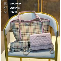 5A S Designer Lady Designer Top Quality Leather Composite Tote Bag Clutch Shoulderbag Emed Flower Shopping Handbag 3 Pcs/Set Combi Ping