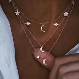 Colares pendentes Colar de cristal vintage para mulheres Bohemian Multilayer Star Moon Crystal Chareded Colar Jewelry Party Gift Q240525