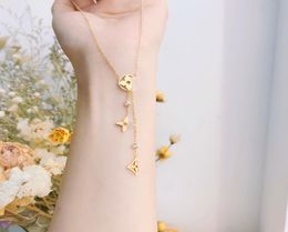 2022 New 18K Gold Plated Stainless Steel Necklaces Choker Chain Letter Pendant Statement Fashion Womens Crystal Necklace Wedding J6504724