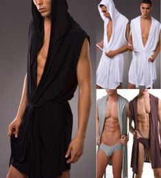 2016 New Men039s Sleepwear Lounge Robe Hooded Loungewear High Quality Silk Soft Gown Pyjamas Fashion Sexy Men039s Sleep Clot1521436