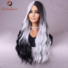 European and American fake hair network celebrity women's double black and white long roll corn hot in the water ripple Hallowee