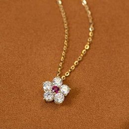 Pendant Necklaces CAOSHI Dainty Flower Pendant Necklace Sweet Lady Brilliant Zirconia Jewelry for Engagement Graceful Accessories for Daily Life Q240525
