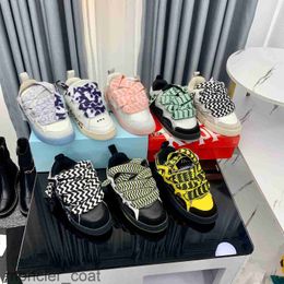 Designer Mesh intrecciato intrecciato Scarpe in pizzo con scarpe pane in stile retrò abbinate a colori Sneaker in pelle indugiato Sneaker Napa Calf Pieta
