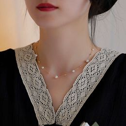 freshwater starry Natural necklace niche design fashionable women s neck pendant pearl chain lock bone chain